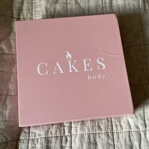Cakes body + (DDD+) nipple covers